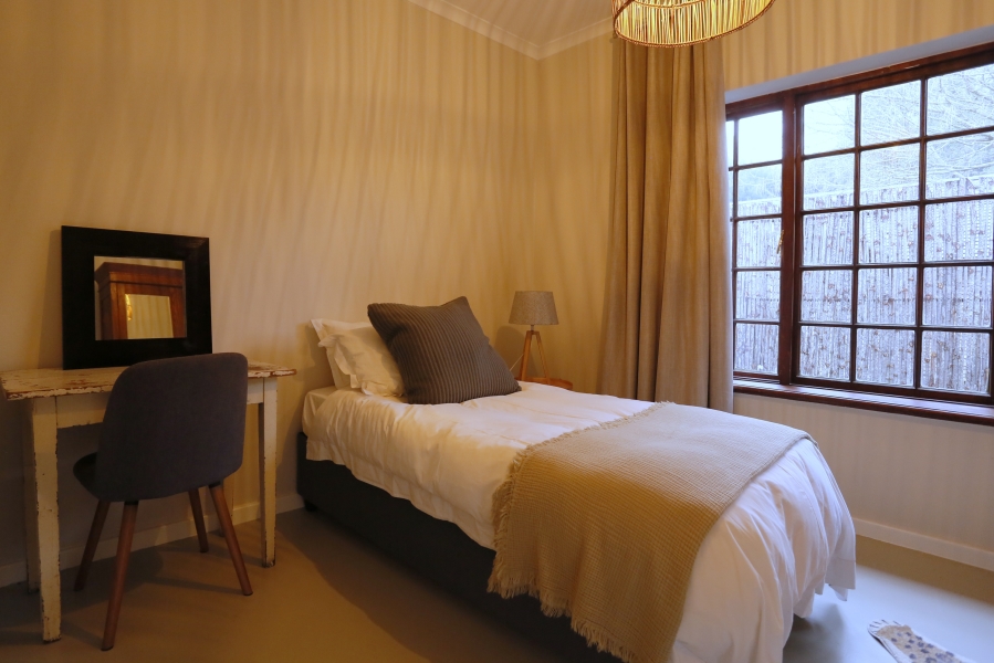 To Let 4 Bedroom Property for Rent in Blue Valley Western Cape